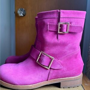 Jimmy Choo Pink Suede Biker Ankle Boots Buckle Strap Size 39 Made in Italy
